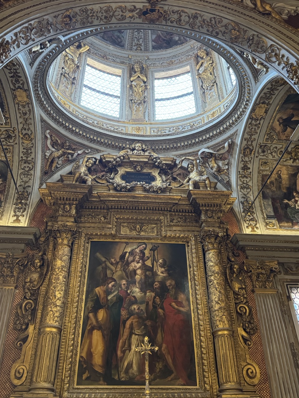 Such fancy decorations