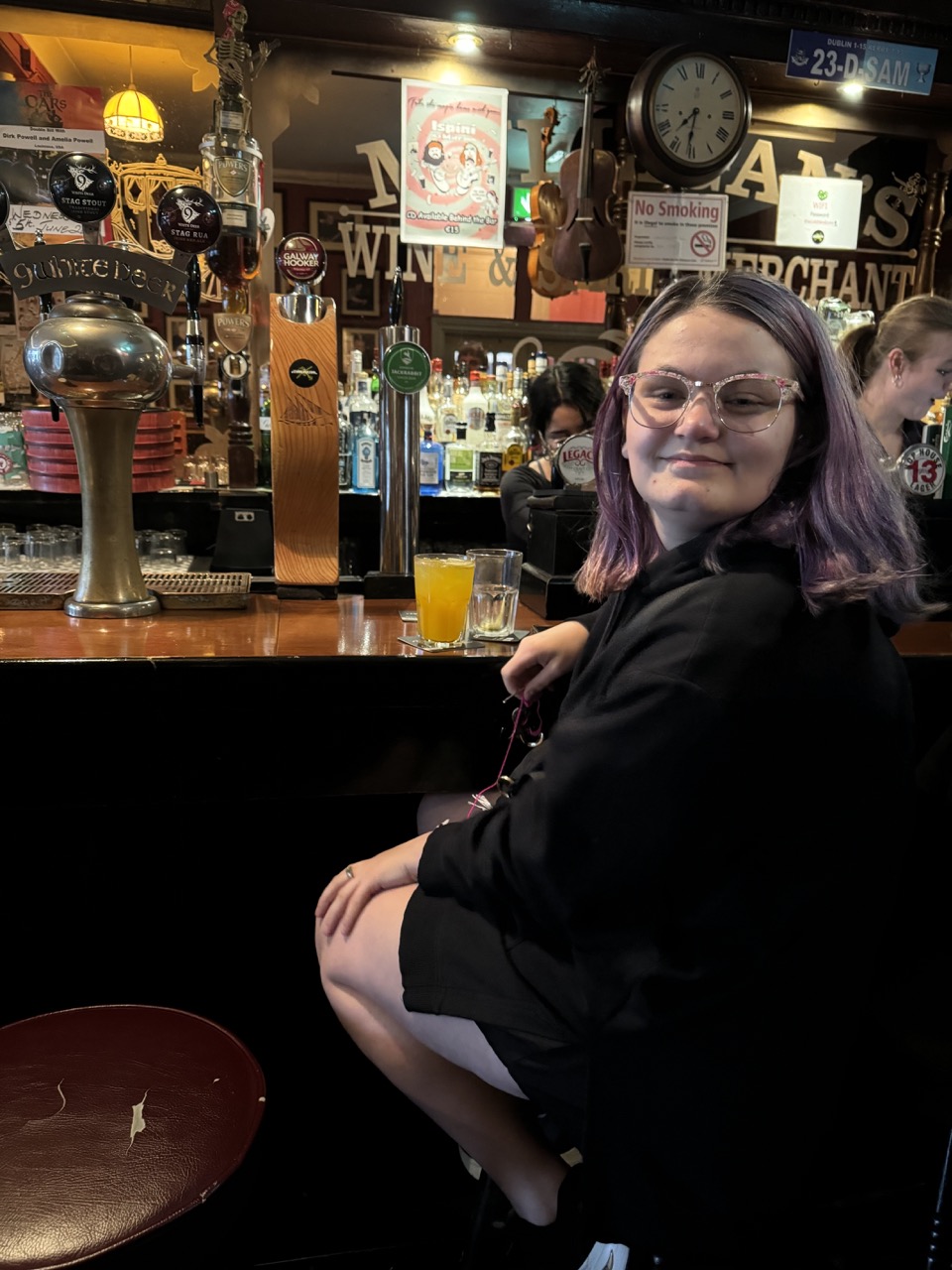 Cora at the Cobblestone bar... a first! Still no beer.